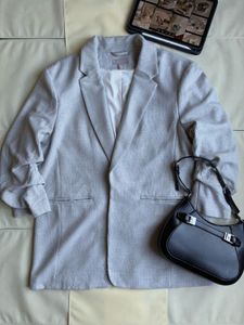 Elegant Grey Blazer