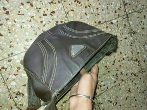 Hand Bag With Beautiful Sling