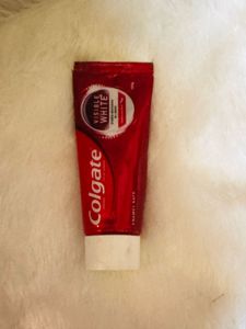 Colgate Visible White