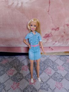 Barbie Dreamhouse Adventure Doll