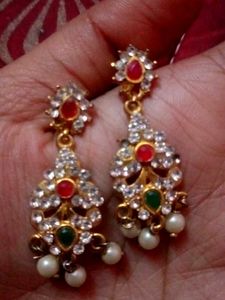 Elegant Red &amp; Gold Earring Set