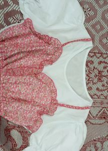 Korean Style Puffed Sleeves Top