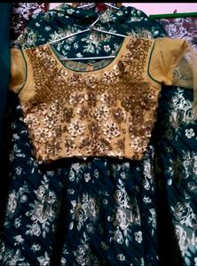 Beautiful Lahenga For Mehendi Function