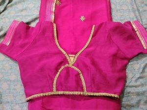Pink Crepe Embroidered Saree With Blouse