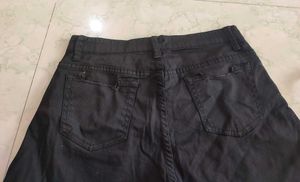 shorts waist 28