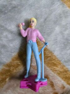 Kinder Joy Barbie Edition - Singer