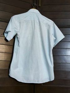 Louis Quatorze Men Checks Haf Sleeve Shirt