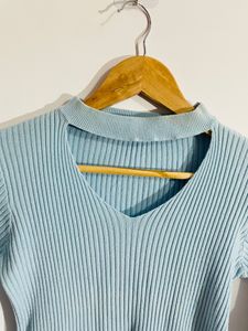 Neck Band Top