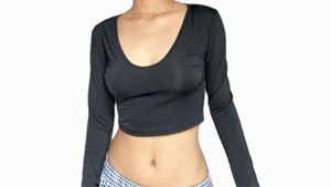 Black Long Sleeve Crop Top
