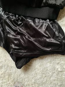 Y2K Tiered Ruffle Mini Skirt