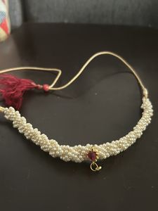 Beautiful Choker Pearl Necklace With Pink Sto