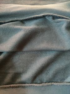 Men Sweater Available In Good Condition Zudio Bran