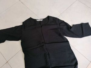 Black Kurta Set An Dupatta