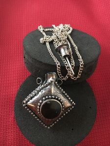 Perfume bottle Necklace
