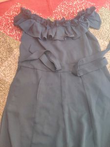 Stylish Ruffled Off-Shoulder Dress