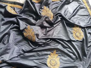 Beautiful Grey Saree For Party And Wedding