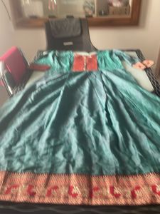 Embroidery Kurthi