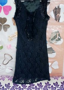 Globus Elegant Black Lace Dress
