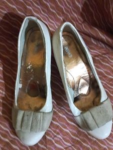 Pepper Brand White Wedges