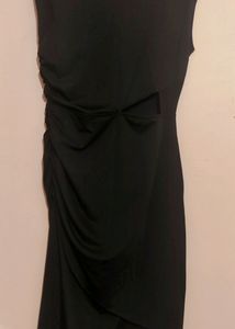 Tokyo Talkies Cutout Black Solid Bodycon Dress