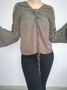 Light Green Formal Top 💚 New.. Unused..Bust-32,34