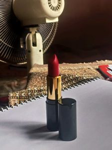 NY Bae Lipstick -  Versatile Veronica Shade 18