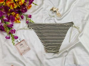 🇳🇿💗💫Striped Bikini Bottom