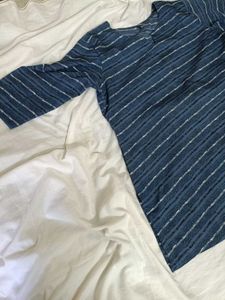 short kurti comfortable Blue Striped Kurta