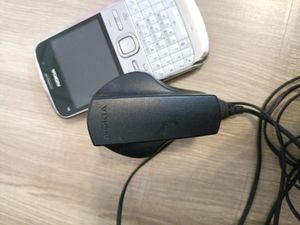 NOKIA E5