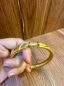Gold Polish bangle
