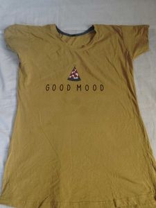 Mustard Tshirt