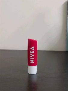 Nivea Lip balm (new)