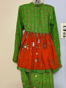 Navratri Embroidered Keriyo Set