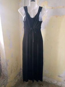 Elegant Black Maxi Dress