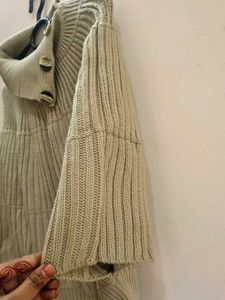 Beige Ribbed Poncho