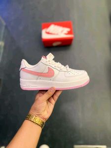 *NIKE AIRFORCE ONE VALENTINE FOR GIRLS*