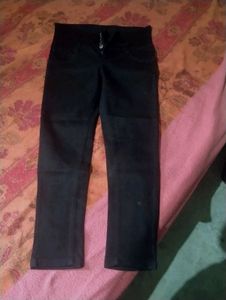 Stylish Black Jeans