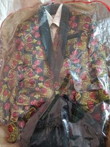 Rose Patterned Suit Set