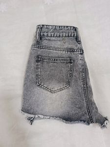 SHEIN Grey Faded Denim shorts