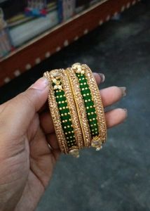 Light Weight With Multi Colour Kada Set