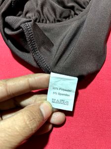 SHEIN Brown Cross Halter Crop Top – Size M