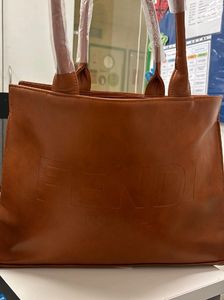 Fendi Roma Handbag 🤎