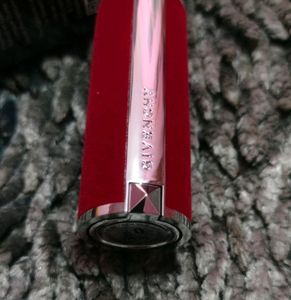 GIVENCHY (Lipstick) 💄