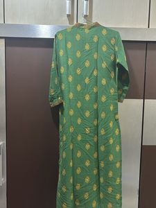 Kurta And Leggings Set