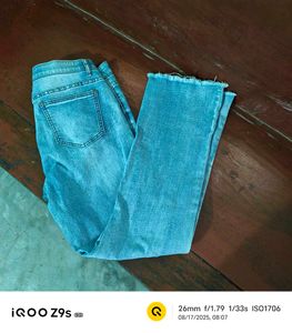 Light Wash  Jeans