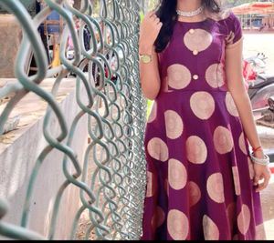 Elegant Purple Ethnic Gown