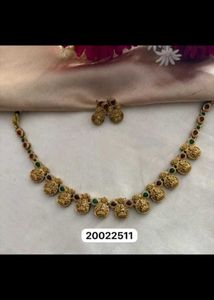 Elegant Gold-Tone Necklace Set