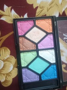 Miss Gold Matte &amp; Shimmer Eyeshadow