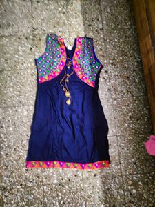 Short Kurtis