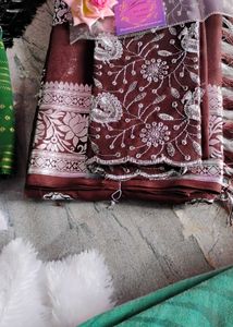 👉🔥 Beautiful Geogette Foil Work Saree With Blous